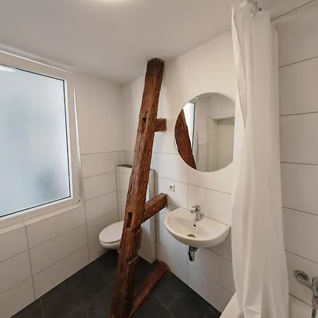 Apartamento Stadtmitte Im Historischen Viertel -100qm Wohnflaeche & 30qm Dachterrasse