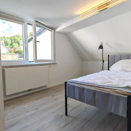 Stadtmitte Im Historischen Viertel -100qm Wohnflaeche & 30qm Dachterrasse Schwäbisch Gmünd