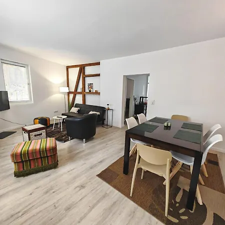 Apartamento Stadtmitte Im Historischen Viertel -100qm Wohnflaeche & 30qm Dachterrasse Schwäbisch Gmünd