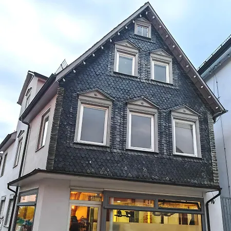 Stadtmitte Im Historischen Viertel -100qm Wohnflaeche & 30qm Dachterrasse Apartamento *